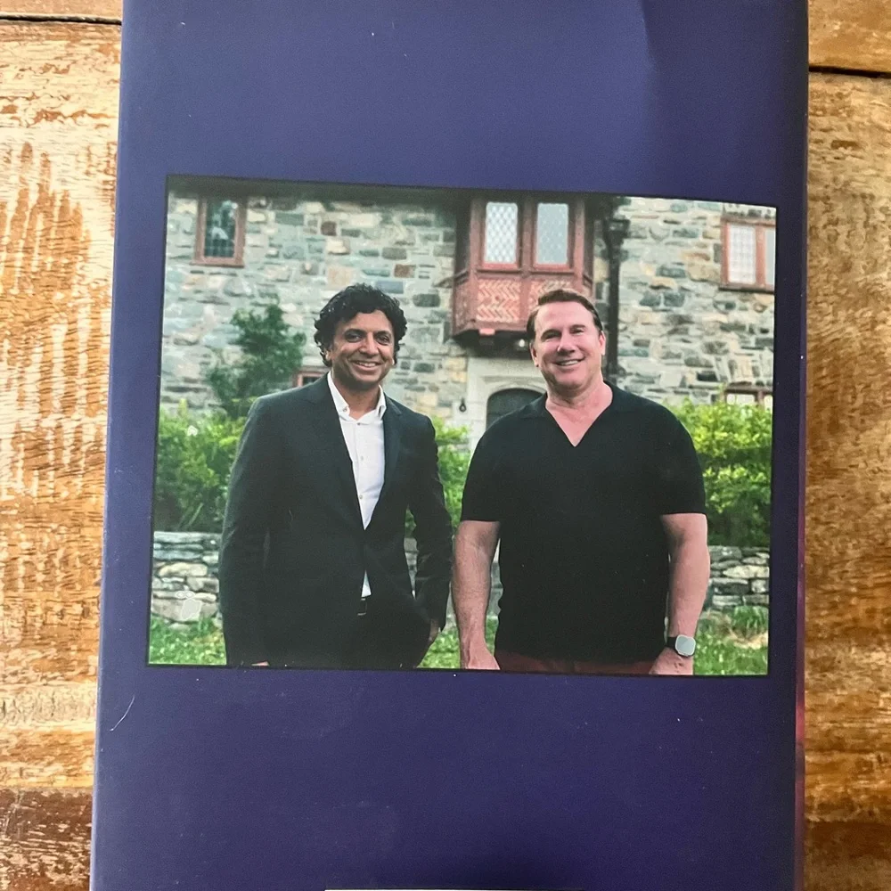 Nicholas Sparks Book 'Remain' - Picture 2 of 5